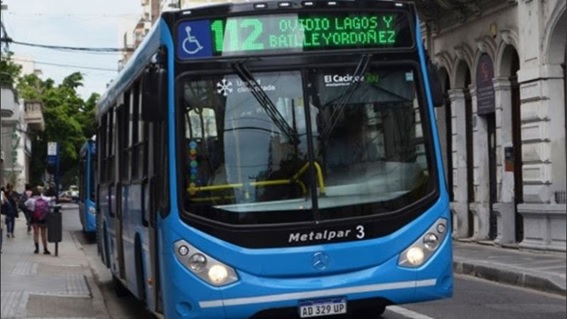 Viajar a diario en colectivo a Rosario costará más de 3 mil pesos al mes